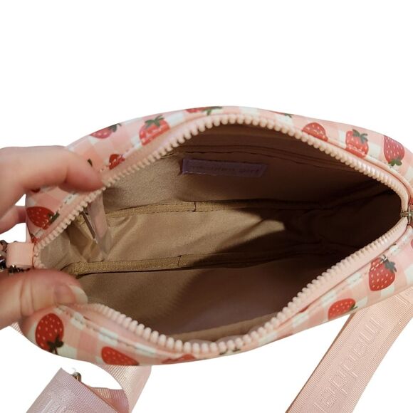 Madden Girl Camera Crossbody Pink White Red Strawberry Print Coin Purse NWT - Picture 7 of 10